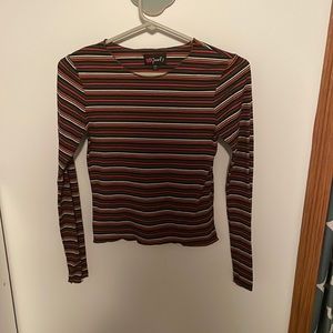 Long sleeve stripped crop top